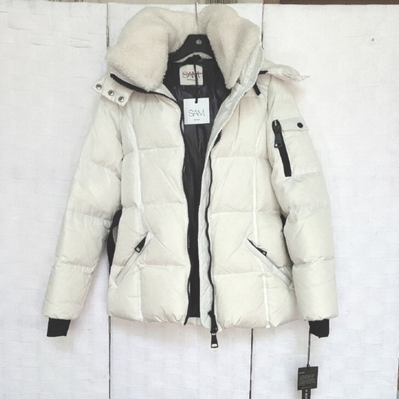 NWT$575 SAM.  Liv Hooded Faux Fur Belted Down Puffer Coat Jacket S-M (6) - Picture 7 of 15